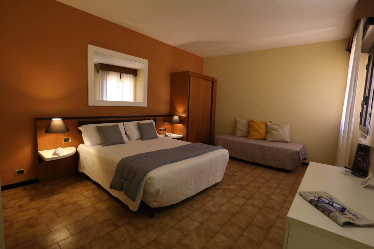 Rhi Porta Bologna Hotel Pieve di Cento Ngoại thất bức ảnh