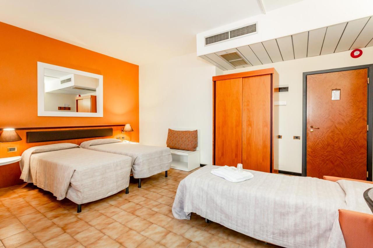 Rhi Porta Bologna Hotel Pieve di Cento Ngoại thất bức ảnh