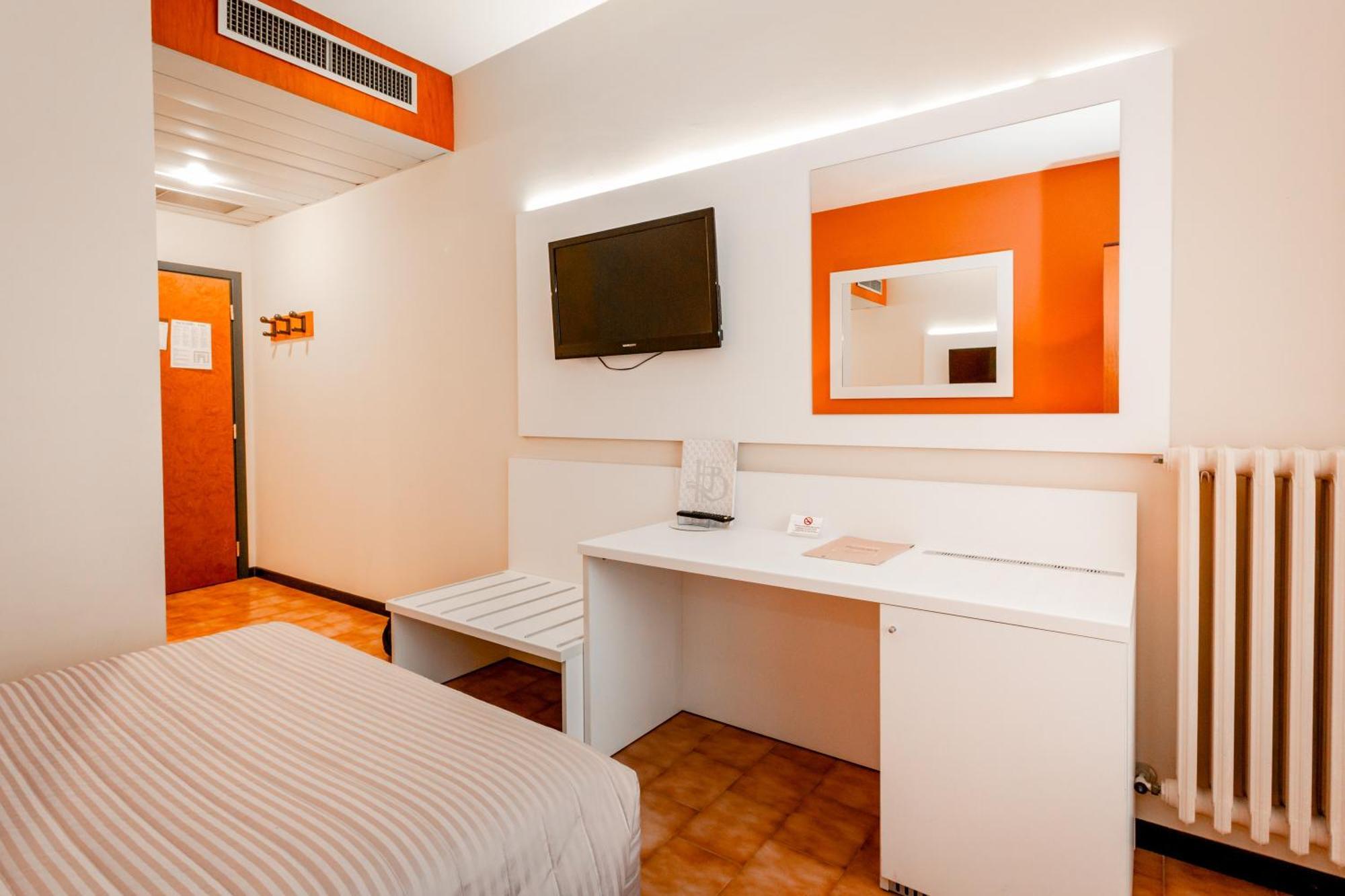 Rhi Porta Bologna Hotel Pieve di Cento Ngoại thất bức ảnh